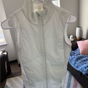 lululemon push your pace vest